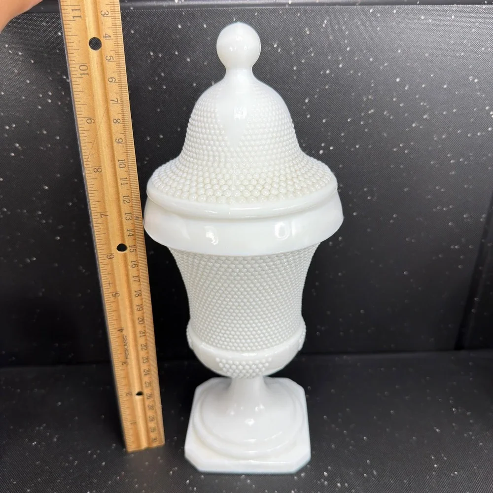 LE Smith White Milk Glass Hobnail Apothecary Jar Urn with Lid 10.5inch Vintage